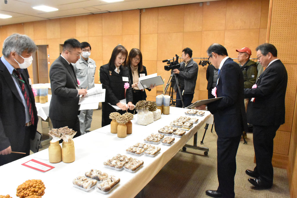 山形県きのこ品評会